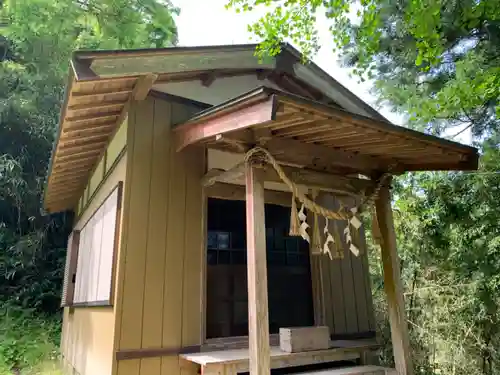 八幡神社の本殿・本堂