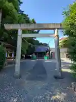 神明社の鳥居
