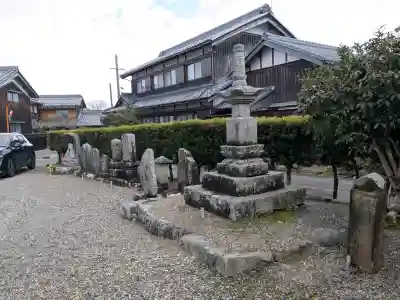福量寺の{uncategorized: "未分類", other: "その他", undefined: "問題あり", building: "その他建物", grave: "お墓", sacred_gate: "鳥居", guardian: "狛犬", statue: "像", buddha: "仏像", history: "歴史", nature: "自然", garden: "庭園", animal: "動物", pagoda: "塔", temizu: "手水舎", mountain_gate: "山門・神門", sanctuary: "本殿・本堂", subordinate: "末社・摂社", art: "芸術", scenery: "景色", jizo: "地蔵", ema: "絵馬", goshuin: "御朱印", omikuji: "おみくじ", items: "授与品その他", amulet: "お守り", goshuincho: "御朱印帳", eats: "食事", festival: "お祭り", votive_dance: "神楽", shichigosan: "七五三参", wedding: "結婚式", experience: "体験その他", initially: "初詣", around: "周辺", anti_infection: "感染症対策"}