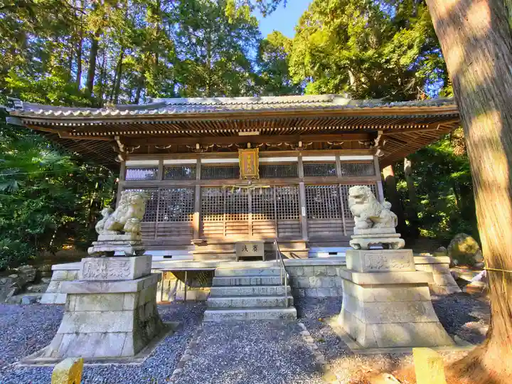 宇賀神社(柚井)の本殿・本堂