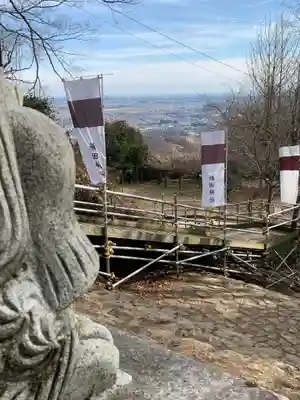 新田神社の狛犬
