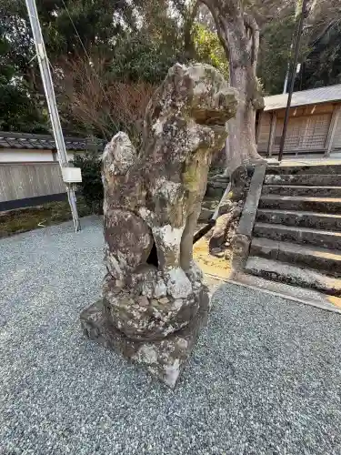佐太神社の{uncategorized: "未分類", other: "その他", undefined: "問題あり", building: "その他建物", grave: "お墓", sacred_gate: "鳥居", guardian: "狛犬", statue: "像", buddha: "仏像", history: "歴史", nature: "自然", garden: "庭園", animal: "動物", pagoda: "塔", temizu: "手水舎", mountain_gate: "山門・神門", sanctuary: "本殿・本堂", subordinate: "末社・摂社", art: "芸術", scenery: "景色", jizo: "地蔵", ema: "絵馬", goshuin: "御朱印", omikuji: "おみくじ", items: "授与品その他", amulet: "お守り", goshuincho: "御朱印帳", eats: "食事", festival: "お祭り", votive_dance: "神楽", shichigosan: "七五三参", wedding: "結婚式", experience: "体験その他", initially: "初詣", around: "周辺", anti_infection: "感染症対策"}