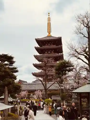浅草寺の塔