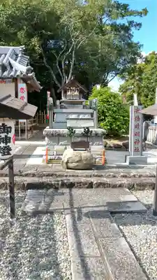 冠纓神社の末社・摂社
