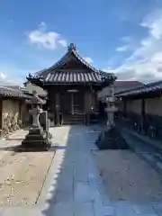 光明寺の本殿