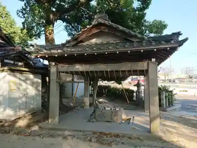 一之御前神社の手水舎