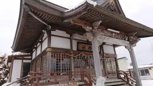 釈迦内神明社の本殿