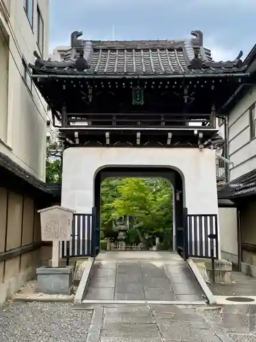 善導寺の山門・神門