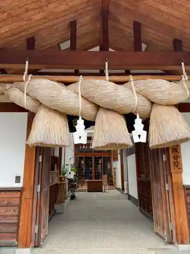 出雲大社大阪分院の山門・神門