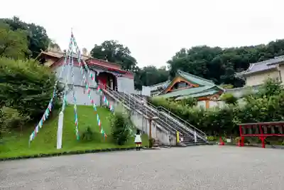 チベット仏教寺院強巴林（チャンバリン）の本殿・本堂