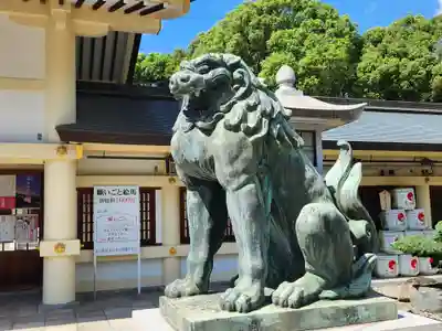 愛知縣護國神社の狛犬