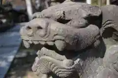 太平山三吉神社総本宮の狛犬