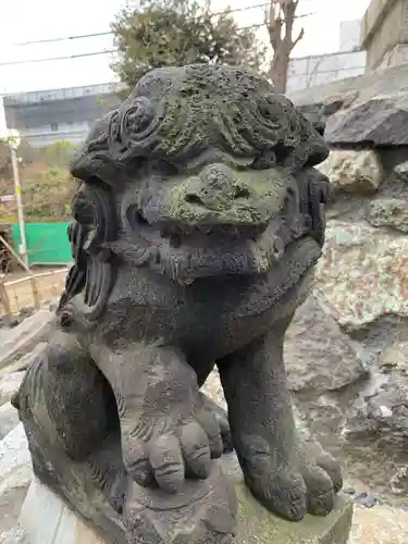 羽田神社の狛犬