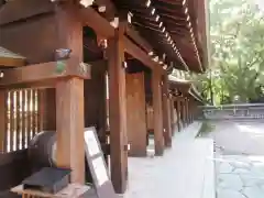 竈山神社の山門