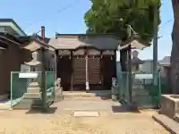 須賀神社の{uncategorized: "未分類", other: "その他", undefined: "問題あり", building: "その他建物", grave: "お墓", sacred_gate: "鳥居", guardian: "狛犬", statue: "像", buddha: "仏像", history: "歴史", nature: "自然", garden: "庭園", animal: "動物", pagoda: "塔", temizu: "手水舎", mountain_gate: "山門・神門", sanctuary: "本殿・本堂", subordinate: "末社・摂社", art: "芸術", scenery: "景色", jizo: "地蔵", ema: "絵馬", goshuin: "御朱印", omikuji: "おみくじ", items: "授与品その他", amulet: "お守り", goshuincho: "御朱印帳", eats: "食事", festival: "お祭り", votive_dance: "神楽", shichigosan: "七五三参", wedding: "結婚式", experience: "体験その他", initially: "初詣", around: "周辺", anti_infection: "感染症対策"}
