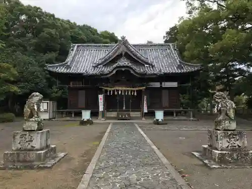 白峰宮の本殿