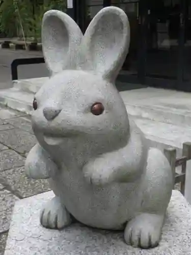 岡崎神社の狛犬