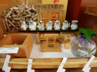 彌彦神社　(伊夜日子神社)の像