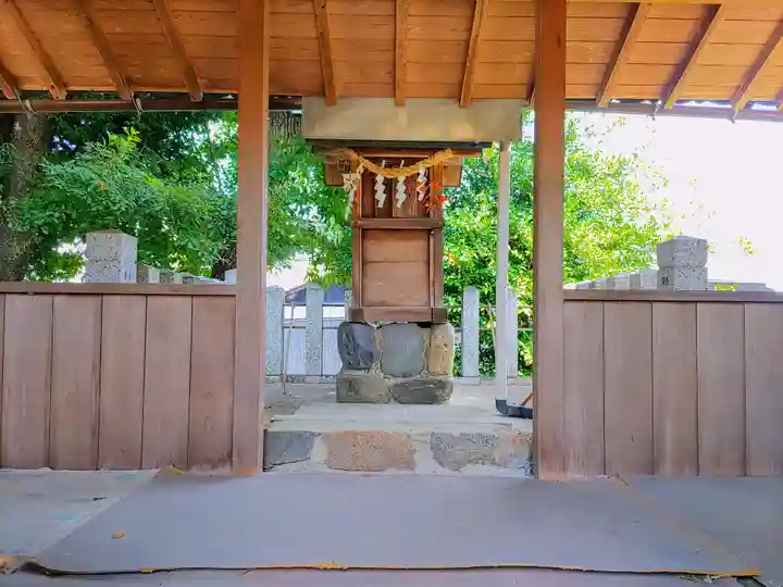 神明社(生出本町)の本殿・本堂