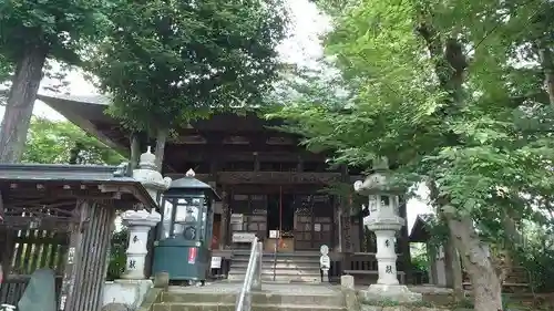 定林寺の本殿・本堂