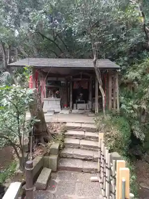 明王院（満願寺別院）の末社・摂社