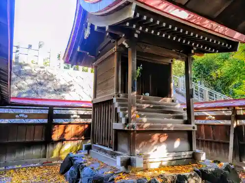 折戸八幡社の末社・摂社