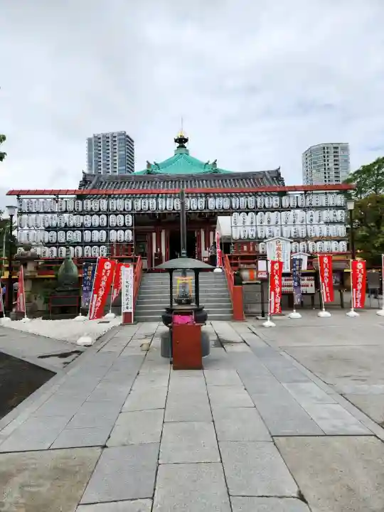 寛永寺不忍池弁天堂の{uncategorized: "未分類", other: "その他", undefined: "問題あり", building: "その他建物", grave: "お墓", sacred_gate: "鳥居", guardian: "狛犬", statue: "像", buddha: "仏像", history: "歴史", nature: "自然", garden: "庭園", animal: "動物", pagoda: "塔", temizu: "手水舎", mountain_gate: "山門・神門", sanctuary: "本殿・本堂", subordinate: "末社・摂社", art: "芸術", scenery: "景色", jizo: "地蔵", ema: "絵馬", goshuin: "御朱印", omikuji: "おみくじ", items: "授与品その他", amulet: "お守り", goshuincho: "御朱印帳", eats: "食事", festival: "お祭り", votive_dance: "神楽", shichigosan: "七五三参", wedding: "結婚式", experience: "体験その他", initially: "初詣", around: "周辺", anti_infection: "感染症対策"}