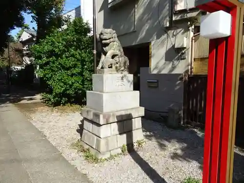 八幡神社の狛犬