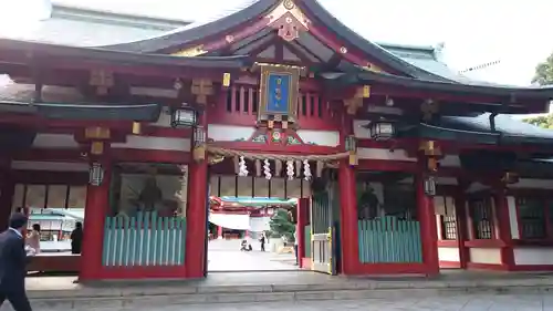 日枝神社の山門