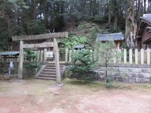 弘仁寺の鳥居