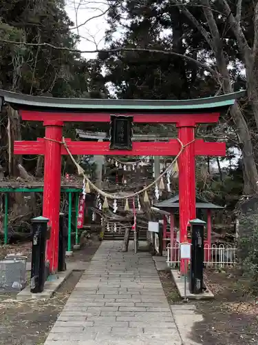 白鳥神社の鳥居