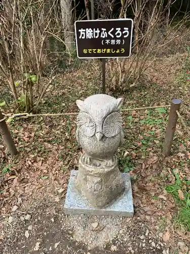 鷲子山上神社の狛犬