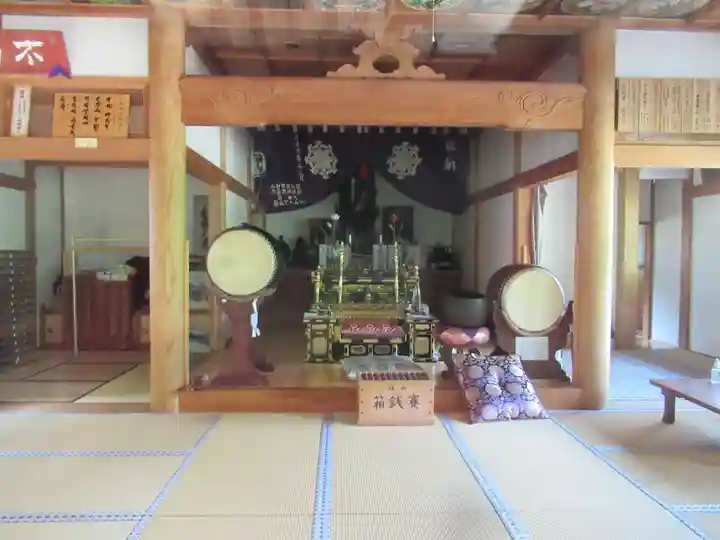 高顕寺の本殿・本堂