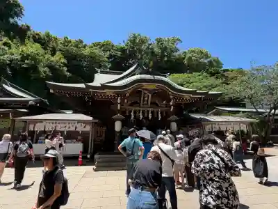 江島神社の{uncategorized: "未分類", other: "その他", undefined: "問題あり", building: "その他建物", grave: "お墓", sacred_gate: "鳥居", guardian: "狛犬", statue: "像", buddha: "仏像", history: "歴史", nature: "自然", garden: "庭園", animal: "動物", pagoda: "塔", temizu: "手水舎", mountain_gate: "山門・神門", sanctuary: "本殿・本堂", subordinate: "末社・摂社", art: "芸術", scenery: "景色", jizo: "地蔵", ema: "絵馬", goshuin: "御朱印", omikuji: "おみくじ", items: "授与品その他", amulet: "お守り", goshuincho: "御朱印帳", eats: "食事", festival: "お祭り", votive_dance: "神楽", shichigosan: "七五三参", wedding: "結婚式", experience: "体験その他", initially: "初詣", around: "周辺", anti_infection: "感染症対策"}