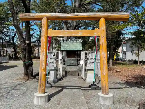 笠屋神社の末社