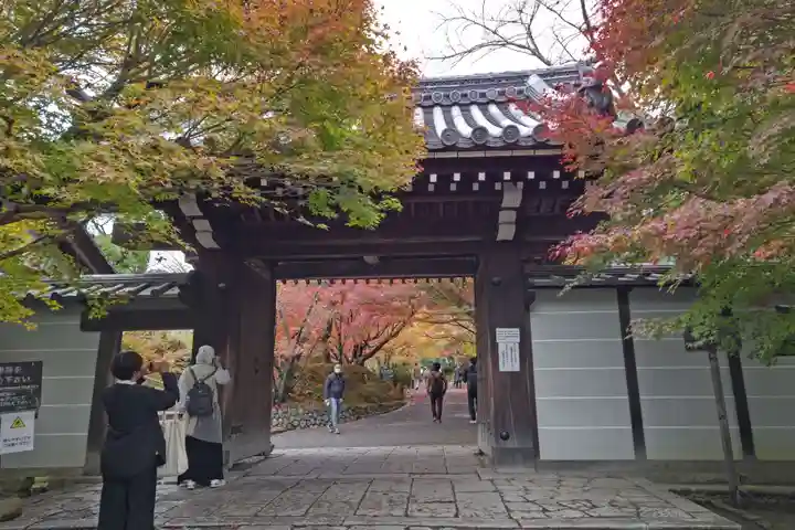龍安寺の山門・神門