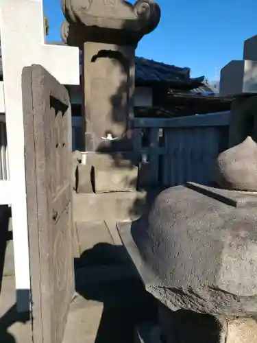 泉岳寺の{uncategorized: "未分類", other: "その他", undefined: "問題あり", building: "その他建物", grave: "お墓", sacred_gate: "鳥居", guardian: "狛犬", statue: "像", buddha: "仏像", history: "歴史", nature: "自然", garden: "庭園", animal: "動物", pagoda: "塔", temizu: "手水舎", mountain_gate: "山門・神門", sanctuary: "本殿・本堂", subordinate: "末社・摂社", art: "芸術", scenery: "景色", jizo: "地蔵", ema: "絵馬", goshuin: "御朱印", omikuji: "おみくじ", items: "授与品その他", amulet: "お守り", goshuincho: "御朱印帳", eats: "食事", festival: "お祭り", votive_dance: "神楽", shichigosan: "七五三参", wedding: "結婚式", experience: "体験その他", initially: "初詣", around: "周辺", anti_infection: "感染症対策"}