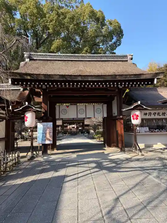 平野神社の{uncategorized: "未分類", other: "その他", undefined: "問題あり", building: "その他建物", grave: "お墓", sacred_gate: "鳥居", guardian: "狛犬", statue: "像", buddha: "仏像", history: "歴史", nature: "自然", garden: "庭園", animal: "動物", pagoda: "塔", temizu: "手水舎", mountain_gate: "山門・神門", sanctuary: "本殿・本堂", subordinate: "末社・摂社", art: "芸術", scenery: "景色", jizo: "地蔵", ema: "絵馬", goshuin: "御朱印", omikuji: "おみくじ", items: "授与品その他", amulet: "お守り", goshuincho: "御朱印帳", eats: "食事", festival: "お祭り", votive_dance: "神楽", shichigosan: "七五三参", wedding: "結婚式", experience: "体験その他", initially: "初詣", around: "周辺", anti_infection: "感染症対策"}
