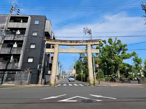 静岡浅間神社の鳥居