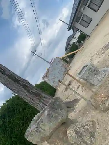 龍神社の建物その他