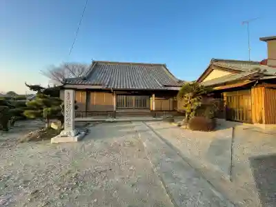 万福寺の{uncategorized: "未分類", other: "その他", undefined: "問題あり", building: "その他建物", grave: "お墓", sacred_gate: "鳥居", guardian: "狛犬", statue: "像", buddha: "仏像", history: "歴史", nature: "自然", garden: "庭園", animal: "動物", pagoda: "塔", temizu: "手水舎", mountain_gate: "山門・神門", sanctuary: "本殿・本堂", subordinate: "末社・摂社", art: "芸術", scenery: "景色", jizo: "地蔵", ema: "絵馬", goshuin: "御朱印", omikuji: "おみくじ", items: "授与品その他", amulet: "お守り", goshuincho: "御朱印帳", eats: "食事", festival: "お祭り", votive_dance: "神楽", shichigosan: "七五三参", wedding: "結婚式", experience: "体験その他", initially: "初詣", around: "周辺", anti_infection: "感染症対策"}