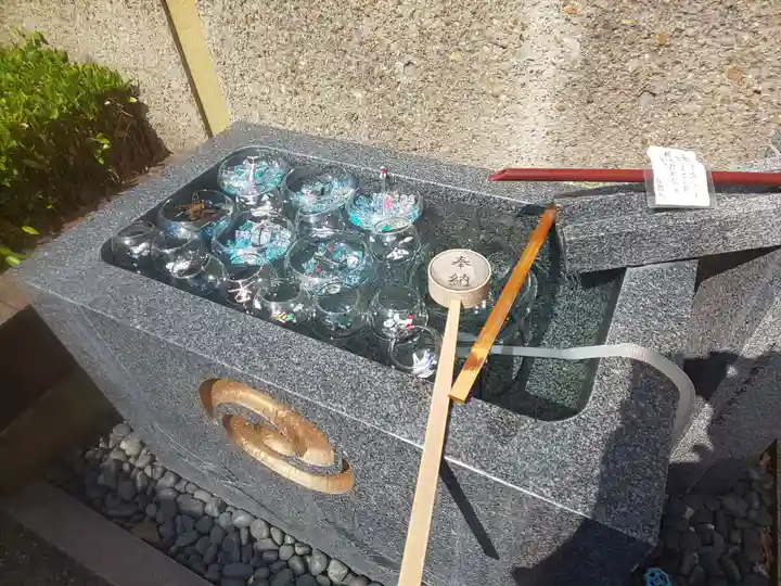 飛行神社の手水舎