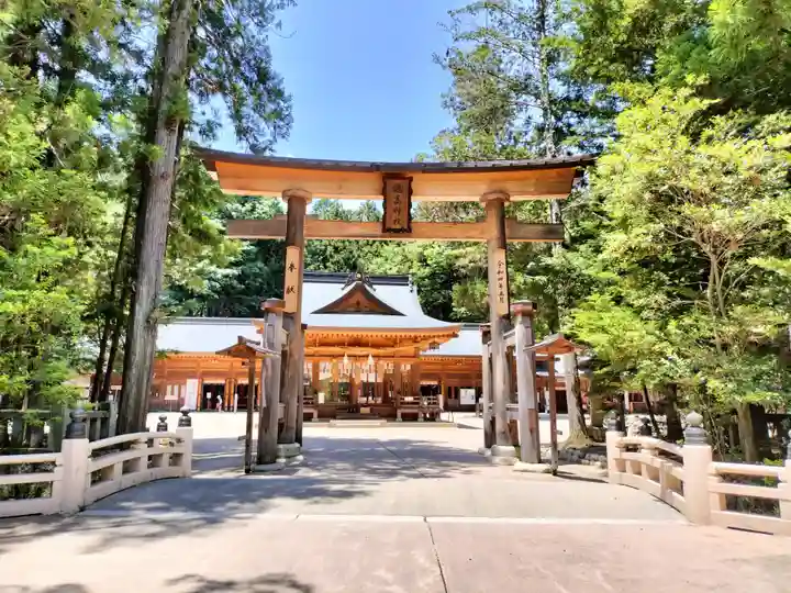 穂高神社本宮(長野県)