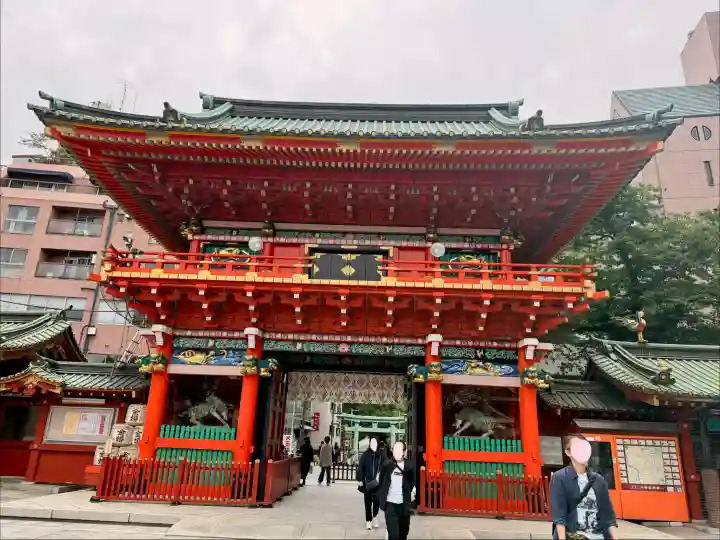 神田神社(神田明神)の{uncategorized: "未分類", other: "その他", undefined: "問題あり", building: "その他建物", grave: "お墓", sacred_gate: "鳥居", guardian: "狛犬", statue: "像", buddha: "仏像", history: "歴史", nature: "自然", garden: "庭園", animal: "動物", pagoda: "塔", temizu: "手水舎", mountain_gate: "山門・神門", sanctuary: "本殿・本堂", subordinate: "末社・摂社", art: "芸術", scenery: "景色", jizo: "地蔵", ema: "絵馬", goshuin: "御朱印", omikuji: "おみくじ", items: "授与品その他", amulet: "お守り", goshuincho: "御朱印帳", eats: "食事", festival: "お祭り", votive_dance: "神楽", shichigosan: "七五三参", wedding: "結婚式", experience: "体験その他", initially: "初詣", around: "周辺", anti_infection: "感染症対策"}