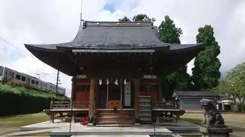 八幡宮の本殿