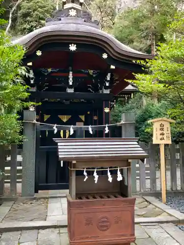 鶴岡八幡宮の末社