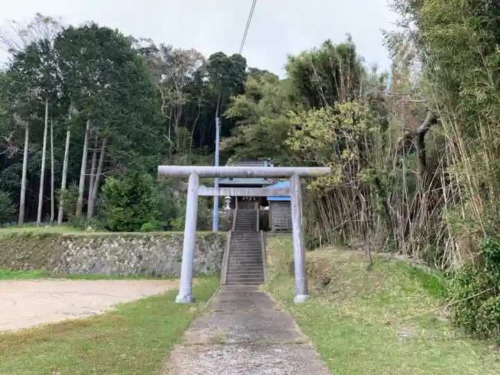 長尾三神社の鳥居