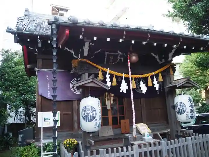腰掛稲荷神社の本殿・本堂
