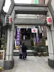 烏森神社の鳥居