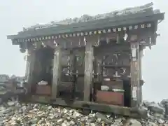 雄山神社峰本社の本殿